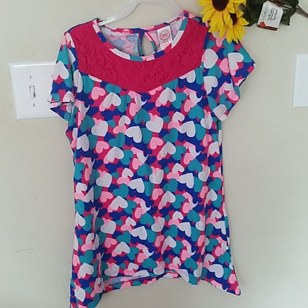 LACE FRONT HEART SHIRT